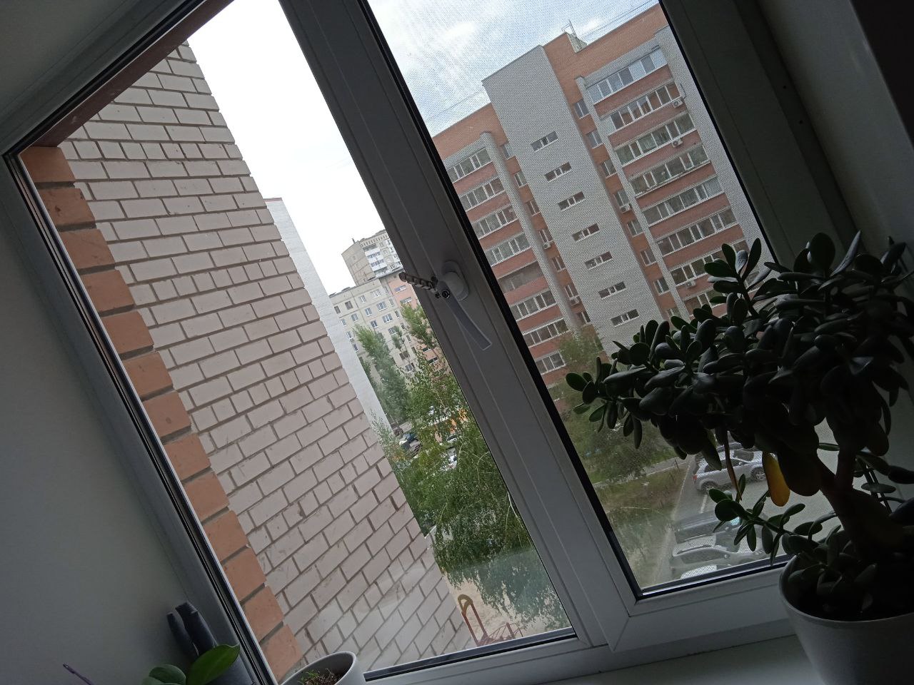 https://kursk.delaem-okna.ru/storage/app/uploads/public/63f/331/482/63f3314825041844371864.jpg