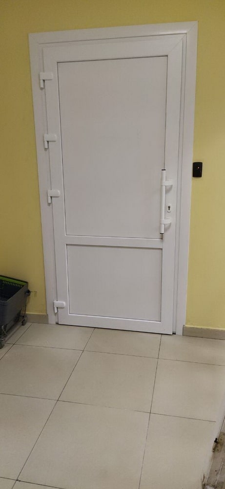 https://kursk.delaem-okna.ru/storage/app/uploads/public/63f/5a8/7b6/63f5a87b64a4b714558517.jpg